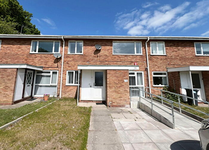 2 Bedroom Maisonette For Sale In Myton Drive, Shirley, B90