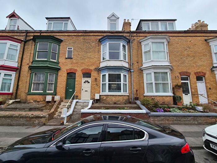 4 Bedroom Terraced House For Sale In Langdale Road, Scarborough, YO12