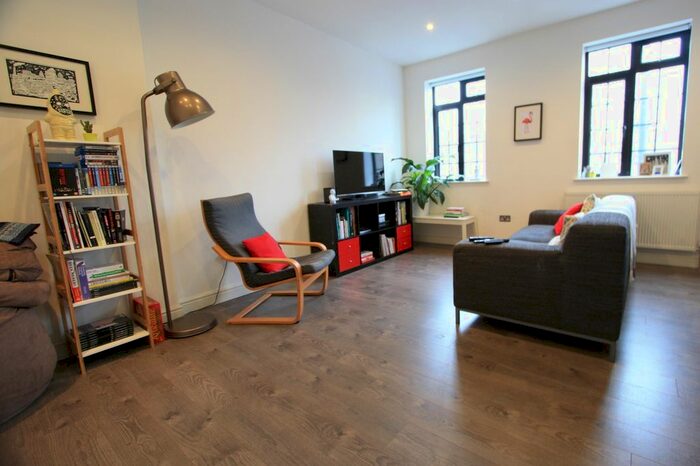 2 Bedroom Flat To Rent In Astoria Walk, London, SW9