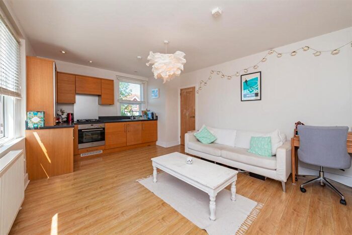 1 Bedroom Apartment To Rent In Church Road, Hove, BN3