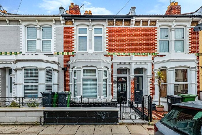 2 Bedroom House To Rent In Chasewater Avenue, Portsmouth, Hampshire, PO3