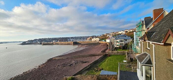 2 Bedroom Apartment To Rent In Milford Haven, SA73