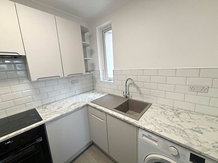 1 Bedroom Flat To Rent In Beauchamp Court, Leamington Spa, CV32