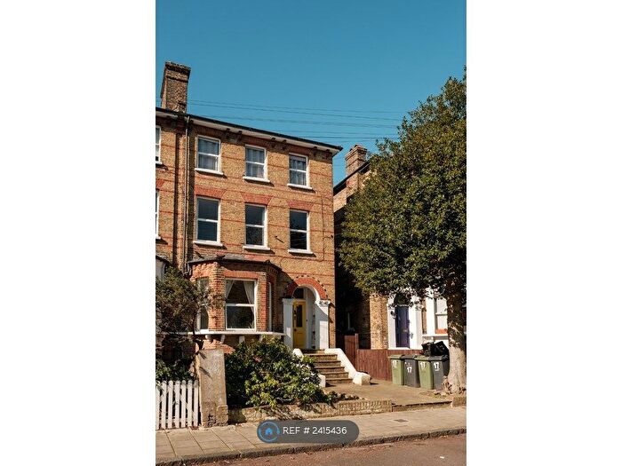 1 Bedroom Flat To Rent In Spenser Road, London, SE24