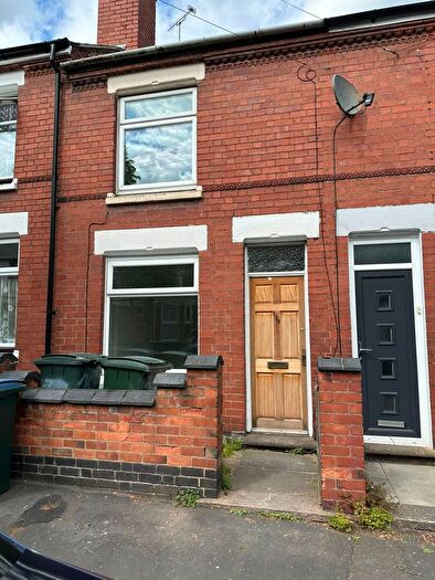 3 Bedroom Terraced House To Rent In Hollis Road, Coventry, CV3