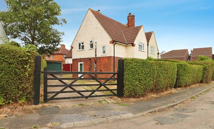 3 Bedroom Semi-detached House For Sale In Franklin Fields, Corby, NN17
