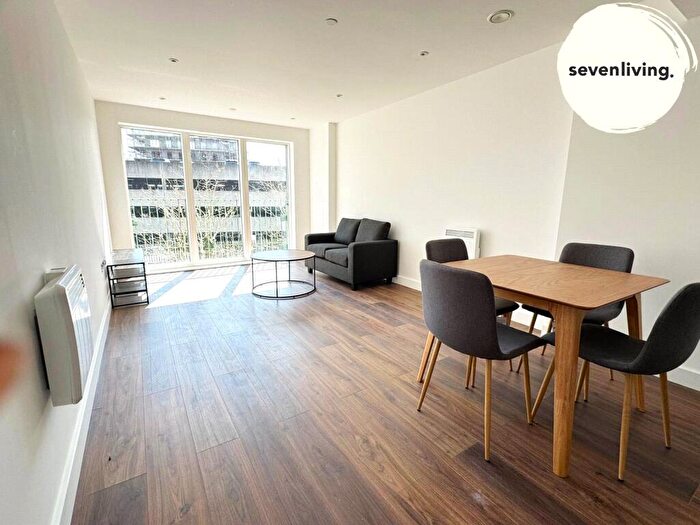 1 Bedroom Apartment To Rent In The Grand Exchange, Market Street, Bracknell, Berkshire, RG12