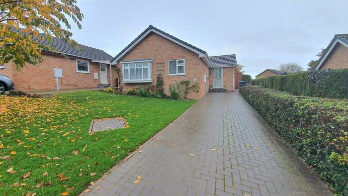 3 Bedroom Detached Bungalow To Rent In Swanmore Road, DE23