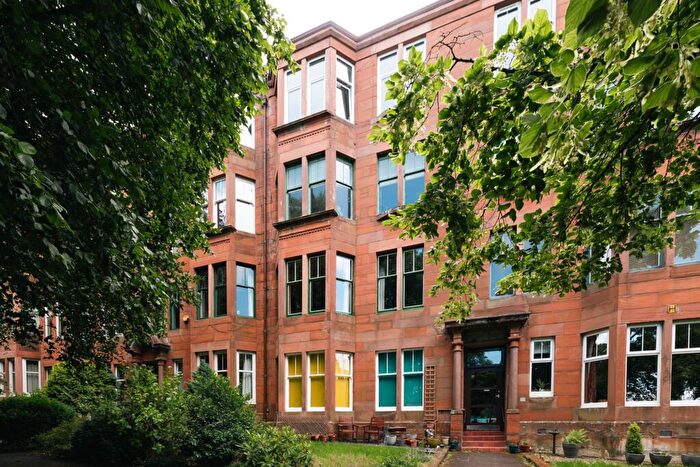 2 Bedroom Flat For Sale In Woodcroft Avenue, Broomhill, G11