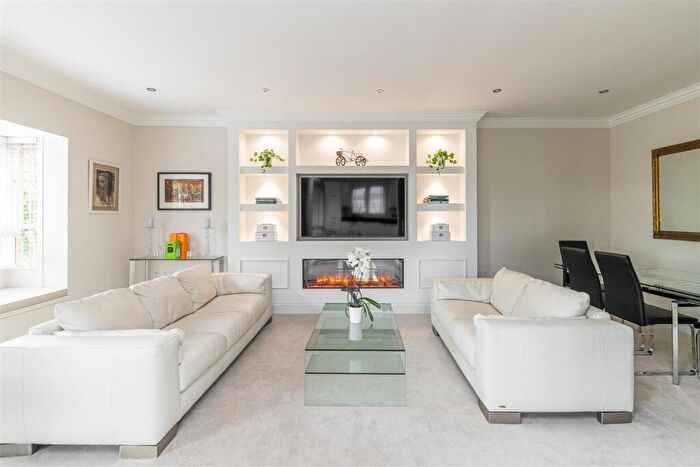 2 Bedroom Apartment To Rent In Fernwood, Clayton Road, Jesmond, Newcastle Upon Tyne, NE2