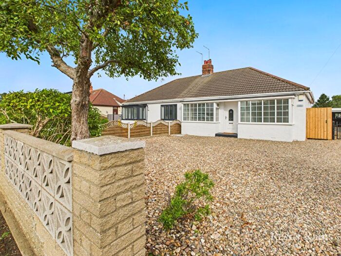 2 Bedroom Bungalow To Rent In Main Road, Bilton, Hull, East Yorkshire, HU11