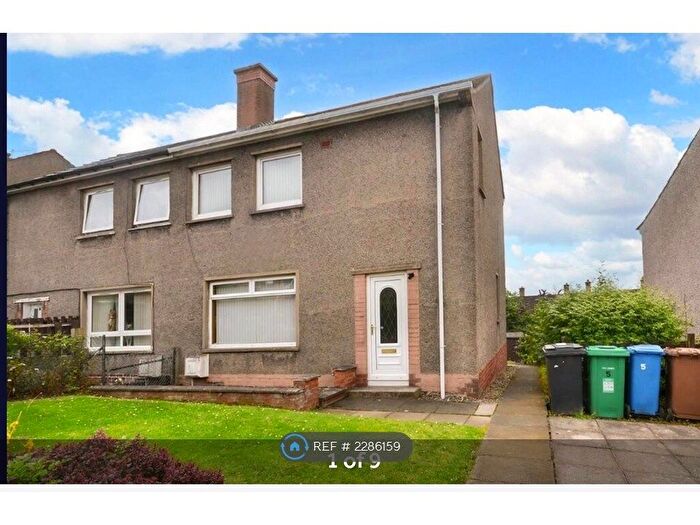 3 Bedroom Semi-Detached House To Rent In Almond Road, Dunfermline, KY11