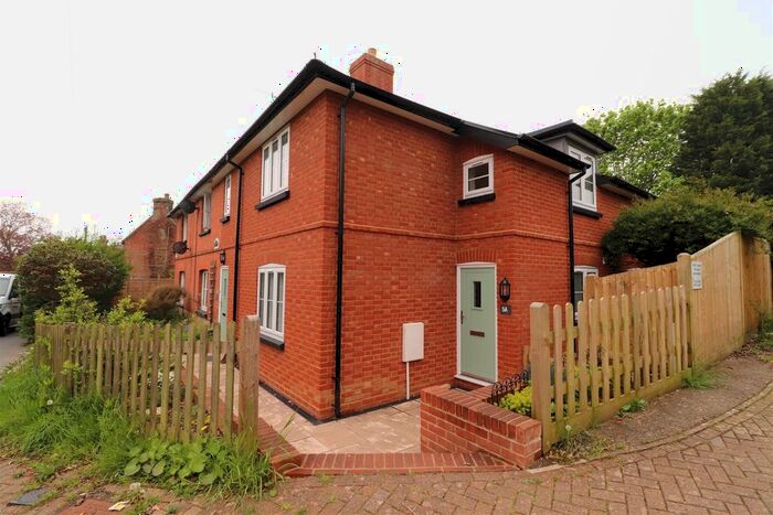 3 Bedroom Semi-Detached House To Rent In Gunters Lane, Bexhill-On-Sea, TN39