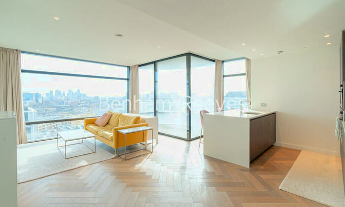 2 Bedroom Apartment To Rent In Principal Tower, Worship Street, London, EC2A