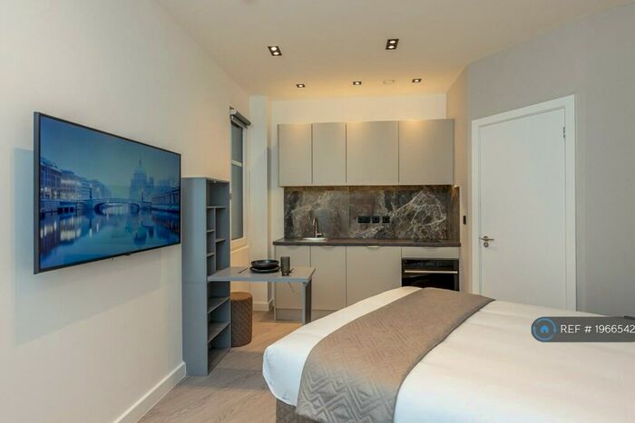 Studio To Rent In Lowlands Road, Harrow, HA1