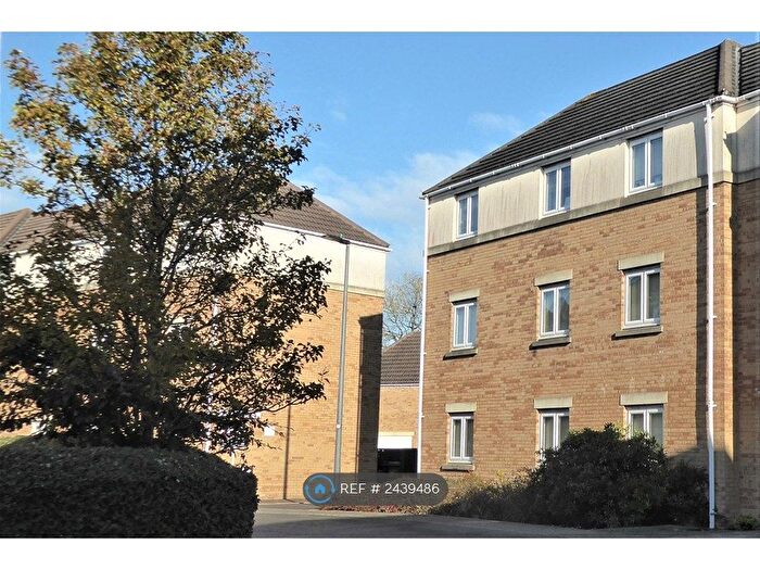 2 Bedroom Flat To Rent In The Hedgerows, Bradley Stoke, Bristol, BS32