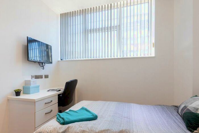 2 Bedroom Flat To Rent In Charles Street, Leicester, Leicestershire, LE1