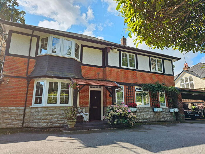 7 Bedroom Detached House For Sale In East Avenue, Bournemouth, BH3