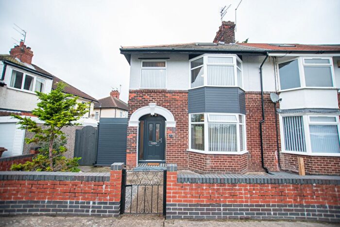 3 Bedroom End Of Terrace House To Rent In Hull Road, Anlaby Common, Hull, HU4
