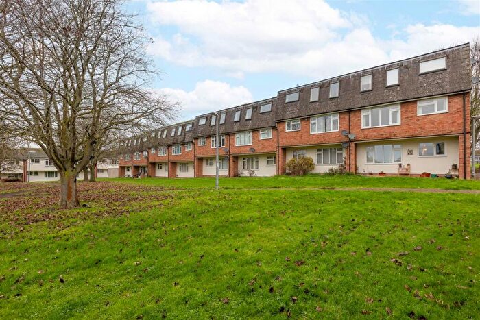 2 Bedroom Maisonette For Sale In Gothic Way, Arlesey, SG15
