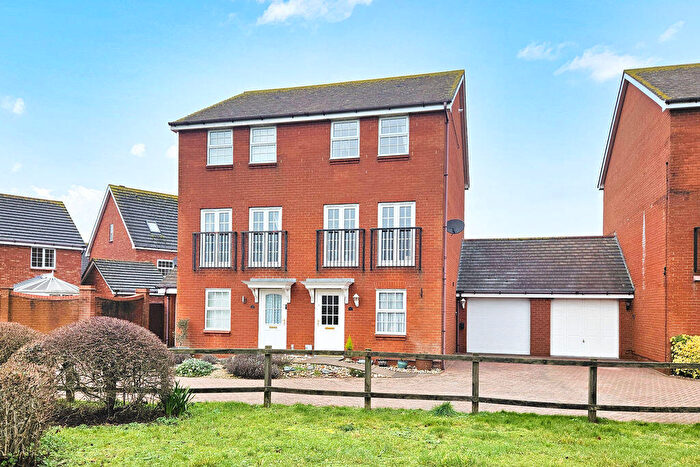 4 Bedroom Town House For Sale In Orion Avenue, Priddy's Hard, Gosport, PO12