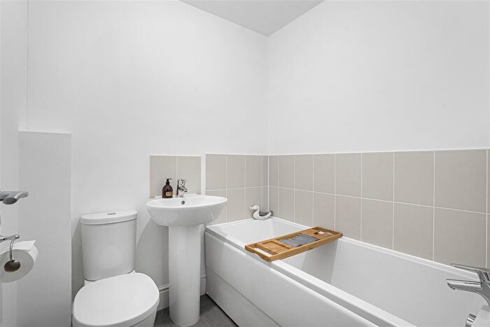3 Bedroom Terraced House For Sale In Watermans Road, Waterbeach, Cambridge, CB25