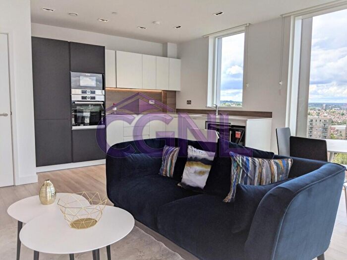 2 Bedroom Flat To Rent In Kingly Building, Woodberry Down, Hackney, London, N4