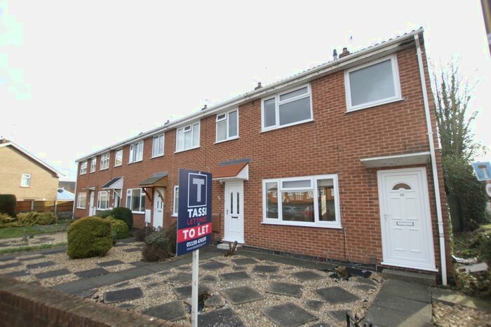 3 Bedroom End Of Terrace House To Rent In Beacon Hill Road, Newark, NG24