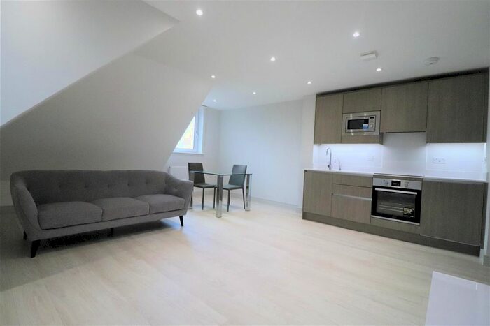 1 Bedroom Flat To Rent In Lovell House, Uxbridge, UB8