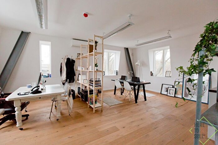 1 Bedroom Office To Rent In Millmead Industrial Estate, Tottenham, N17