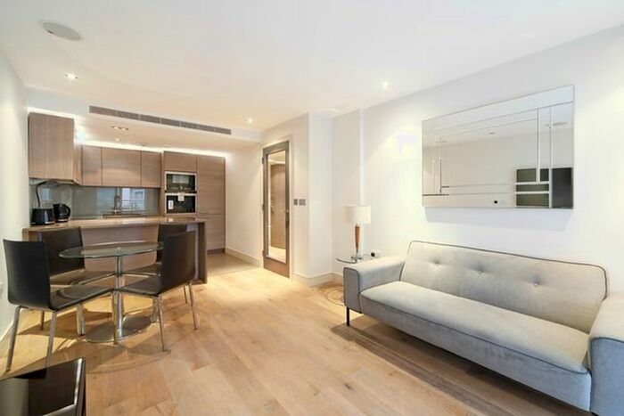 1 Bedroom Flat To Rent In Compass House, Park Street, London, SW6