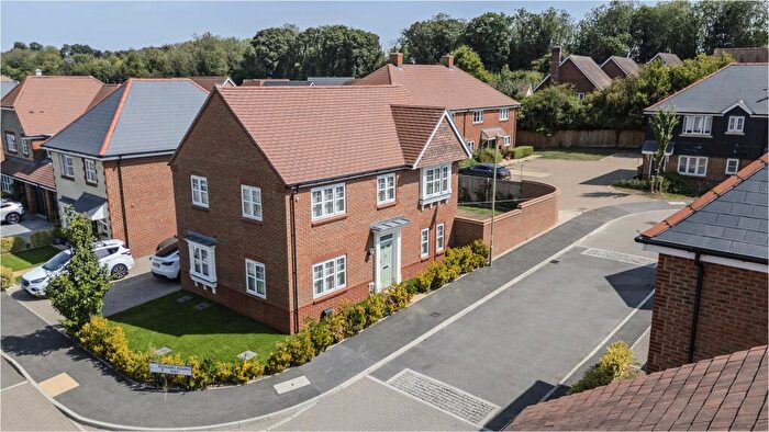 4 Bedroom Detached House For Sale In Buckthorn Road, Whitchurch, RG28