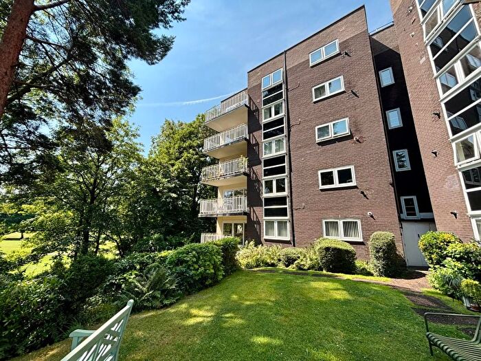 3 Bedroom Flat For Sale In Ashfield Lodge, Didsbury, M20