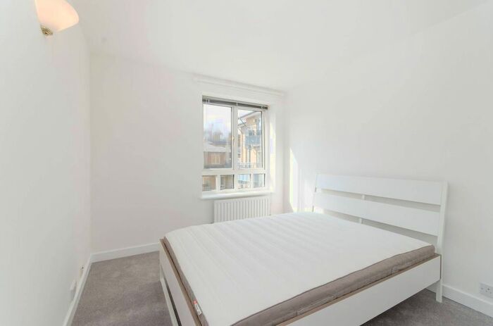 1 Bedroom Flat To Rent In Admiral Walk, Maida Vale, London, W9
