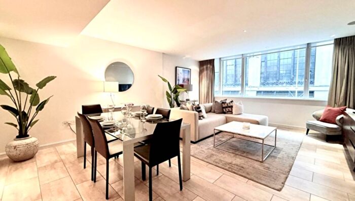 2 Bedroom Flat To Rent In Young Street, London, W8