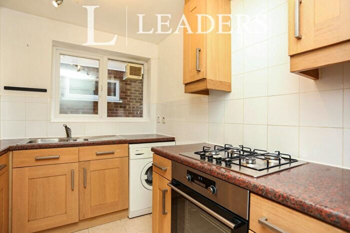 1 Bedroom Flat To Rent In Elsa Court, Hayne Road, BR3