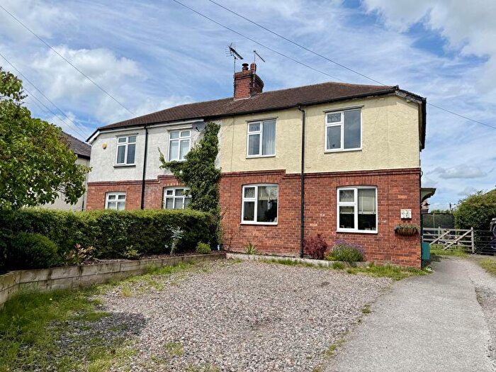 3 Bedroom Semi-Detached House To Rent In Middlewich Road, Holmes Chapel, CW4