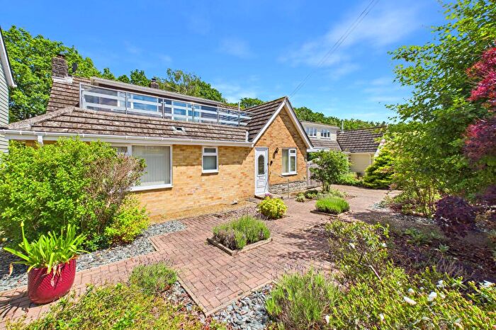 4 Bedroom Detached House For Sale In Fairview Drive, Broadstone, Dorset, BH18