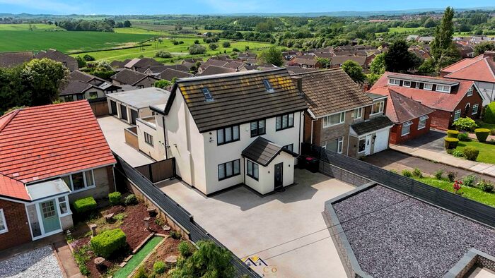 4 Bedroom Detached House For Sale In Red Hill, Kiveton Park, Sheffield, S26