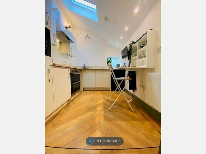 1 Bedroom Flat To Rent In Wooler Road, Weston-Super-Mare, BS23