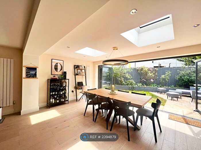 3 Bedroom Semi-Detached House To Rent In Scylla Road, London, SE15