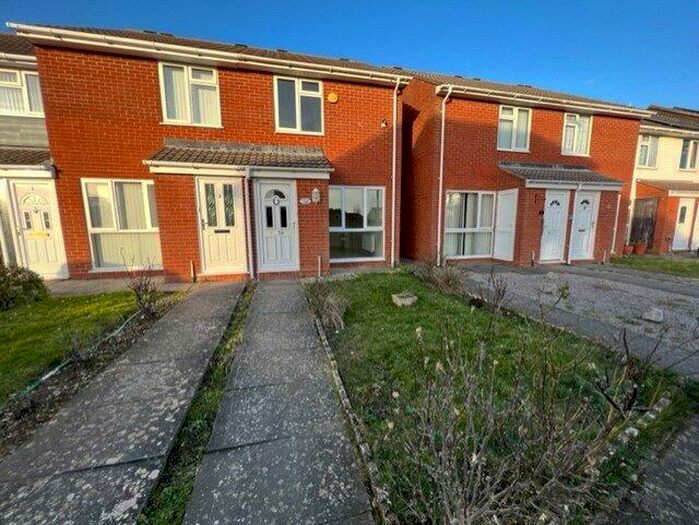2 Bedroom End Of Terrace House To Rent In Rosemary Walk, Lee-On-The-Solent, Hampshire, PO13