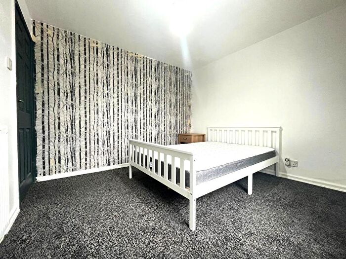 1 Bedroom Flat To Rent In Accrington Road, Blackburn, BB1