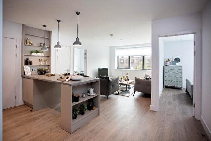 2 Bedroom Apartment To Rent In Sawmill Court, Murray Street, Manchester, M4