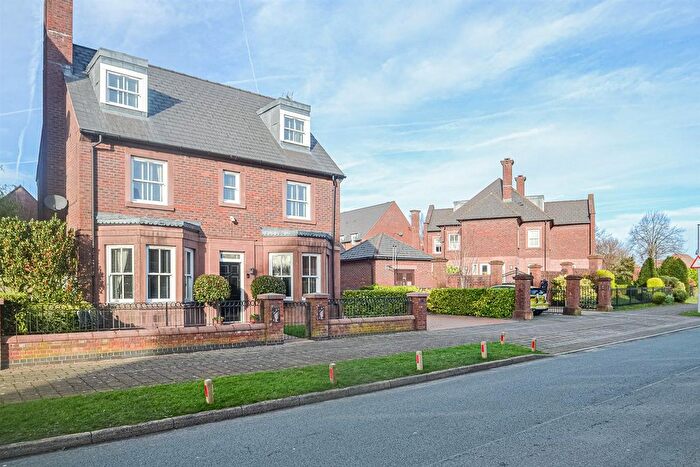 6 Bedroom Detached House For Sale In Keepers Road, Grappenhall Heys, Warrington, WA4