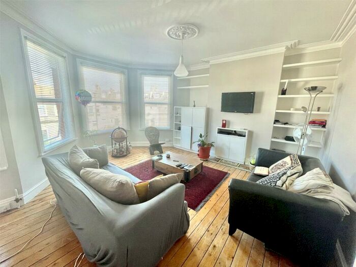 2 Bedroom Apartment To Rent In Marlborough Road, London, N22