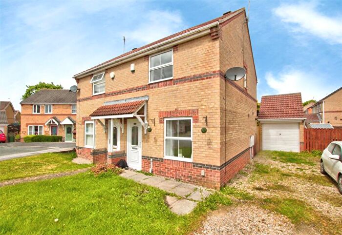 2 Bedroom Semi-Detached House For Sale In Mayfield Walk, St. Helen Auckland, Bishop Auckland, DL14