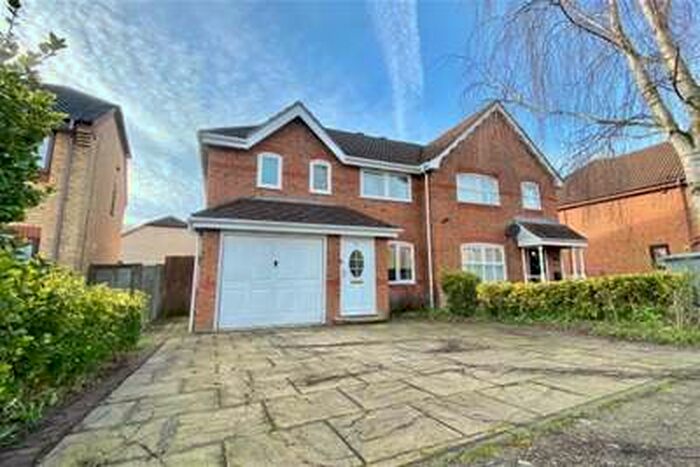 3 Bedroom House To Rent In Thistledown Road, NR10