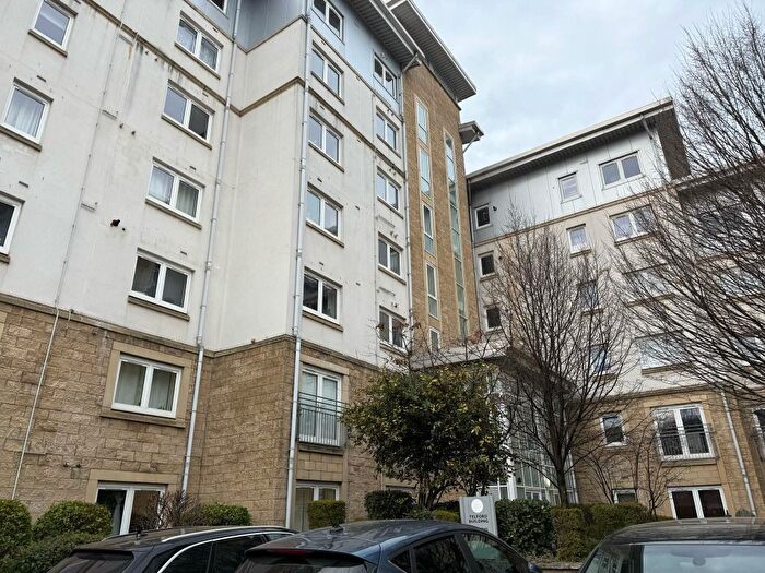 2 Bedroom Flat To Rent In Pilrig Heights, Pilrig, Edinburgh, EH6