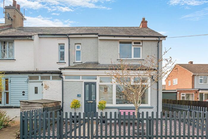 3 Bedroom End Of Terrace House For Sale In Newtown Road, Uppingham, Oakham, LE15